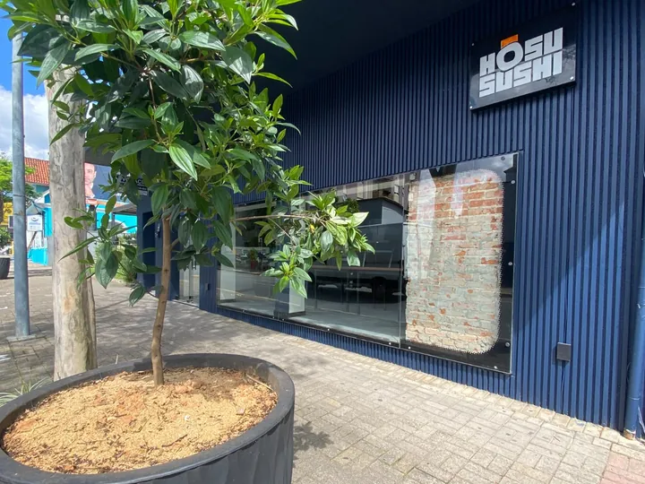 Fachada concluída do estabelecimento — OBRA HS, Joinville-SC